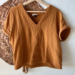 Universal Thread gold blouse